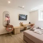 Diamond Luxury Affittacamere