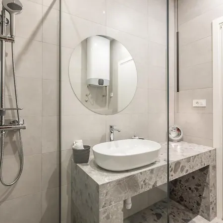 Diamond Luxury Guest house *